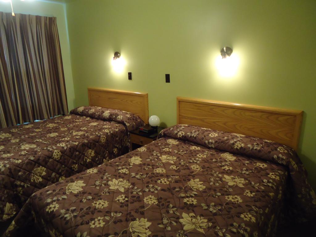 Hotel-Motel Le Pharillon Cap-des-Rosiers Bilik gambar